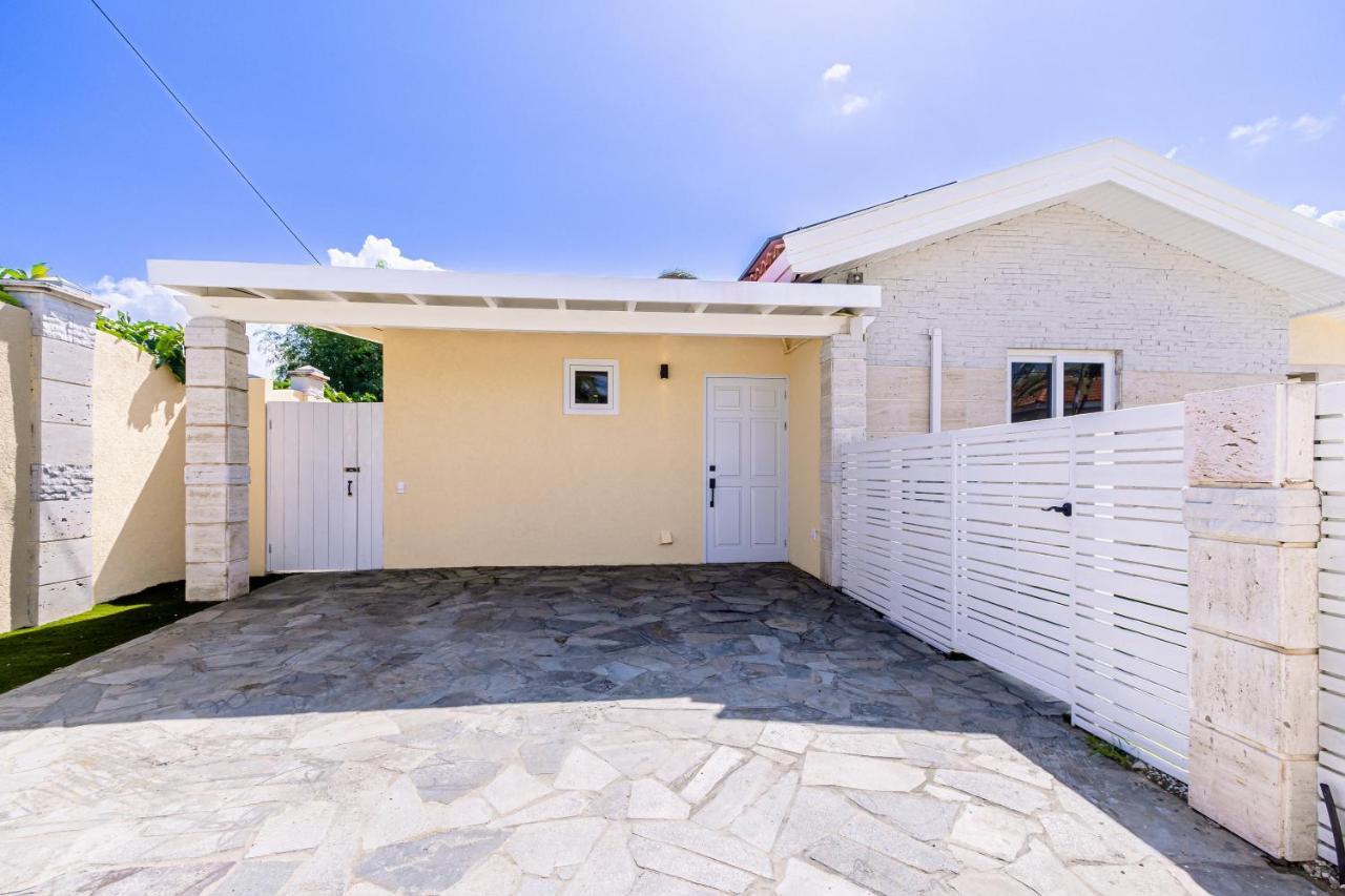 Ruby 15 Villa Palm Beach Exterior photo